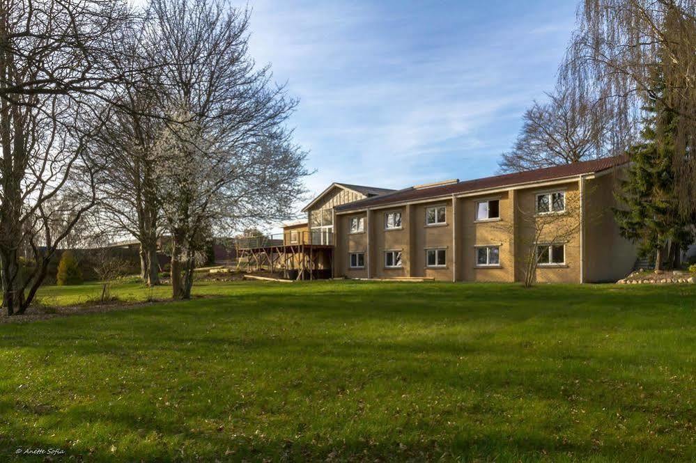 Sdr. Omme Kro&Hotel Bagian luar foto